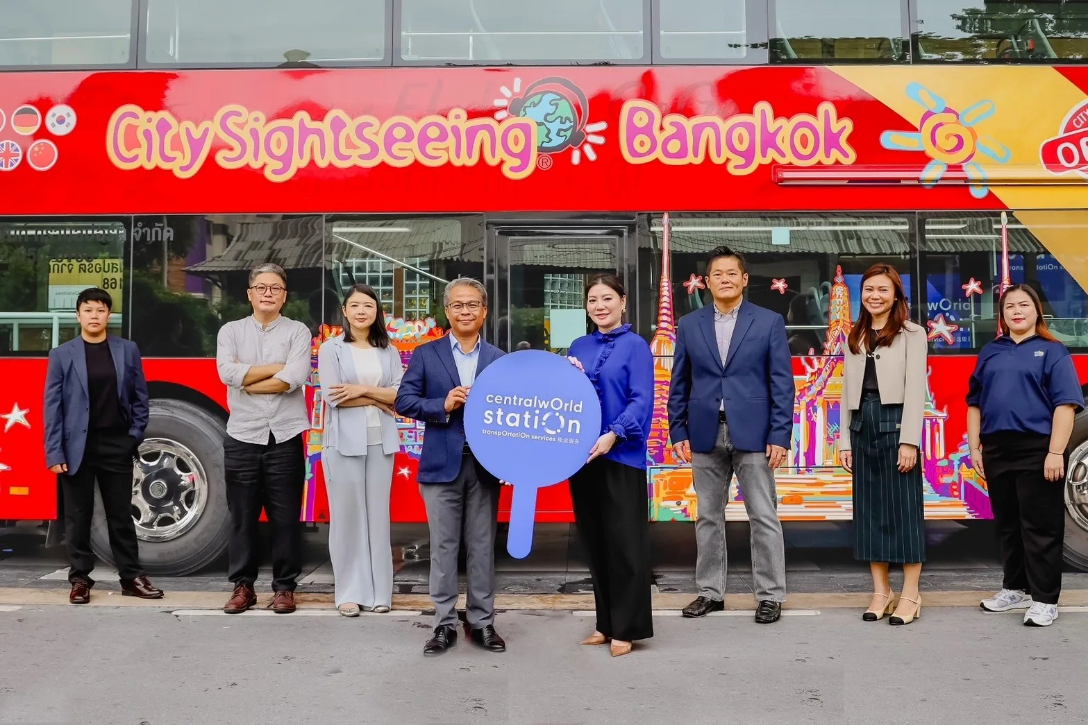 centralwOrld joins forces with TAT and 6 leading tourism partners to launch ‘centralwOrld Station’, new connection point in heart of city, with shuttle service to major destinations across Bangkok 