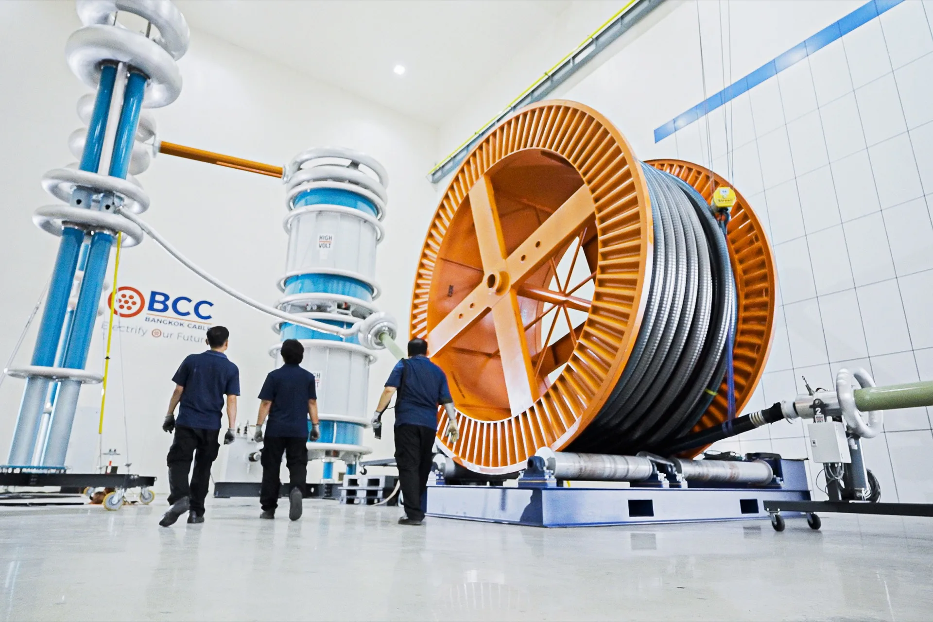 BCC ตอกย้ำผู้นำสายไฟฟ้าใต้ดิน ลุยโปรเจกต์แนวรถไฟฟ้า-หัวเมืองใหญ่ คว้างานสะสมหลากเส้นทางทะลุ 720 กม. ยกระดับโครงสร้างพื้นฐาน รองรับ Smart City