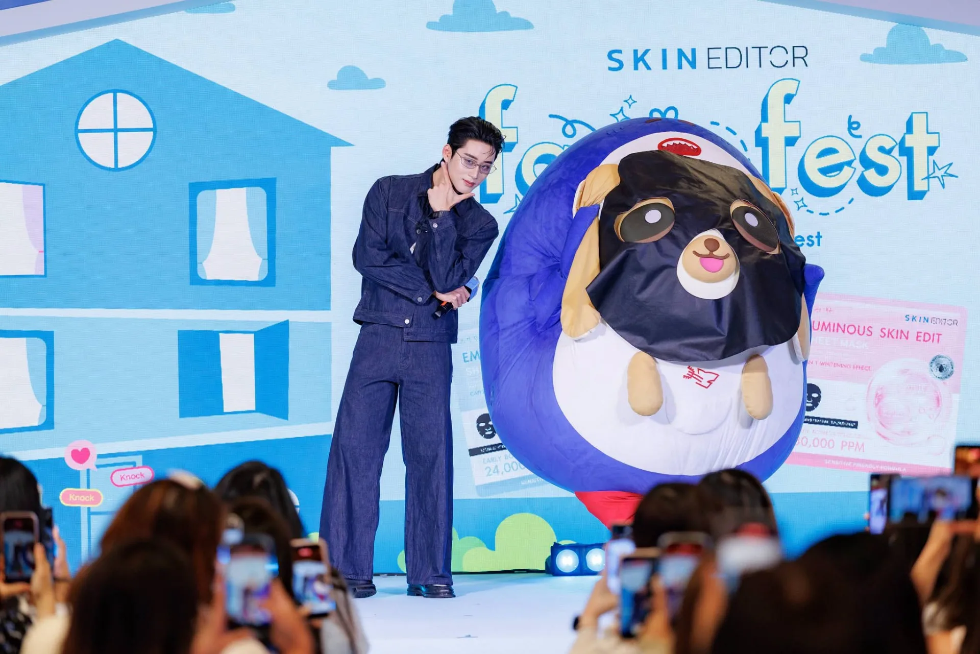 เอส-ศุภ พรีเซนเตอร์มาส์กหน้าสูตรใหม่ นำเทรนด์ผิวสวย ร่วมเปิดตัวในงาน “Skin Editor : Famie Fest” ทำเอาห้างแทบแตก